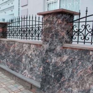 Блок заборный арабика 190х190х190мм СБ-ПРН-Ц-ЛРБ Авеню (пустотелый)