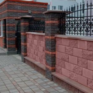 Бетонна кришка для забору венге 600х390х75мм Авеню (повнотіла двосхила)